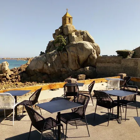 Hotel Grand De Port Blanc 2*