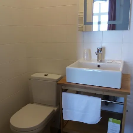 Grand De Port Blanc Hotel