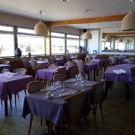 Grand De Port Blanc 2* Penvénan